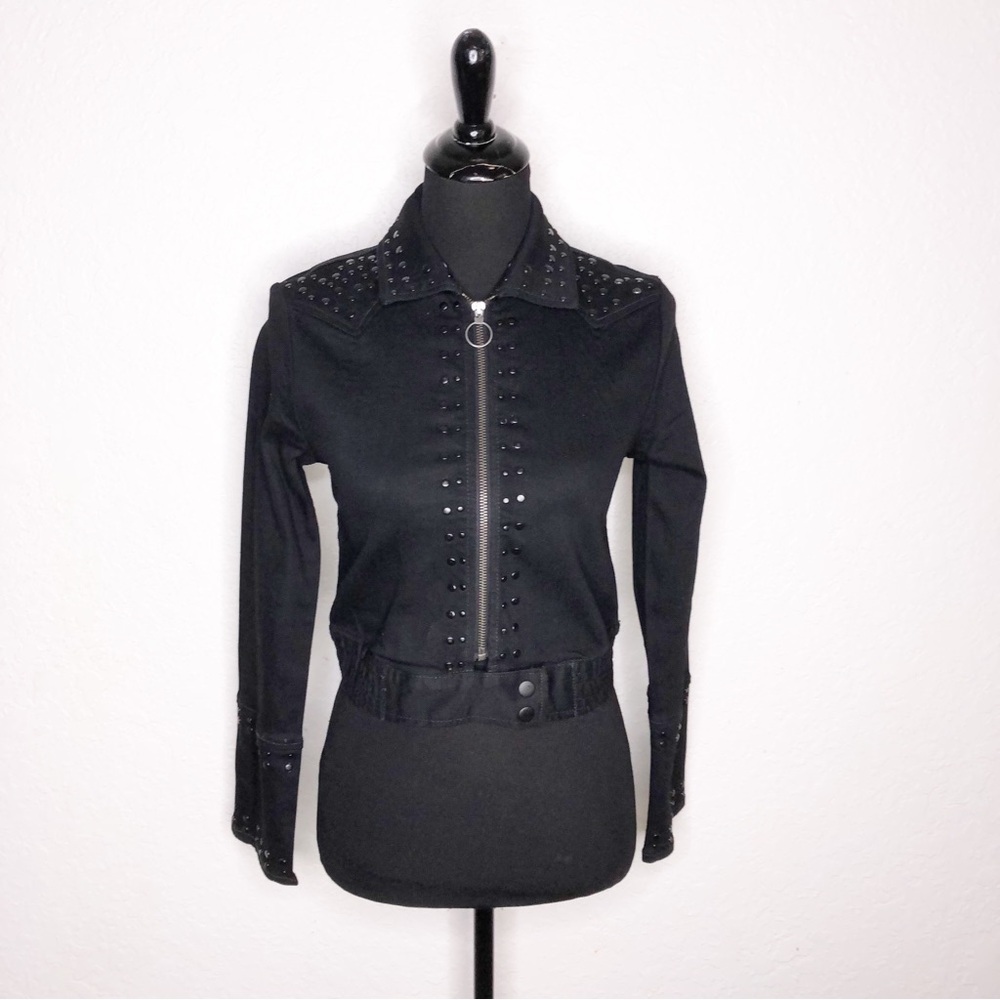 Urban Outfitters black moto studded full zip cropped denim jacket size Small